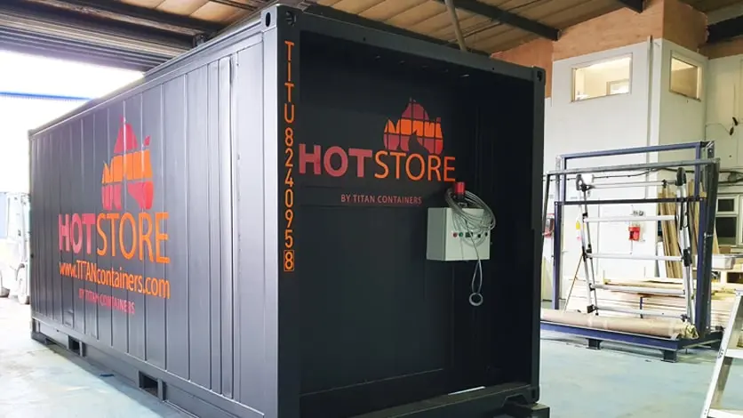 Vyhřívaný sklad Arctic HotStore – 20stopé vyhřívané skladovací kontejnery k pronájmu